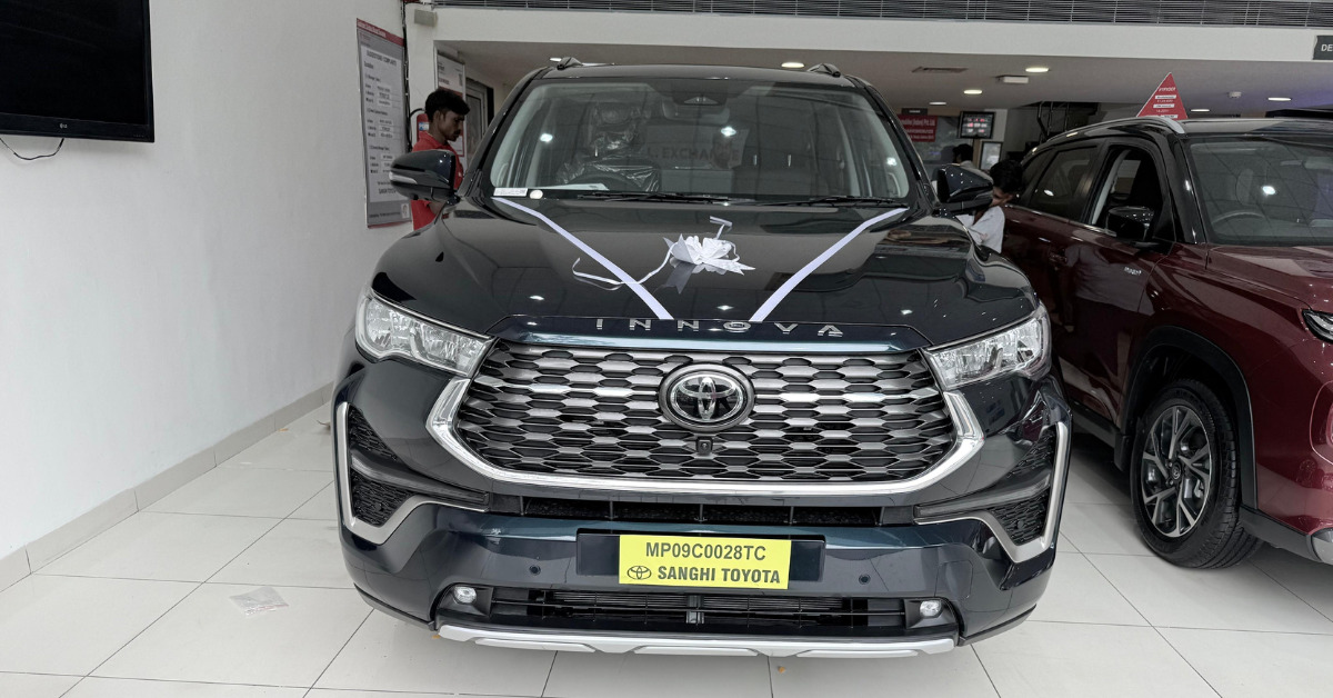 Innova hycross