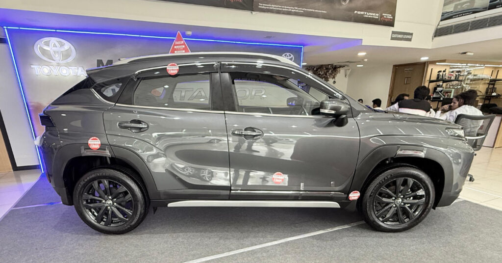 Toyota Urban Cruiser Taisor Side View 