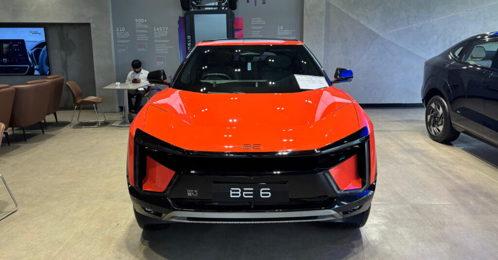 Mahindra BE 6E Car Front