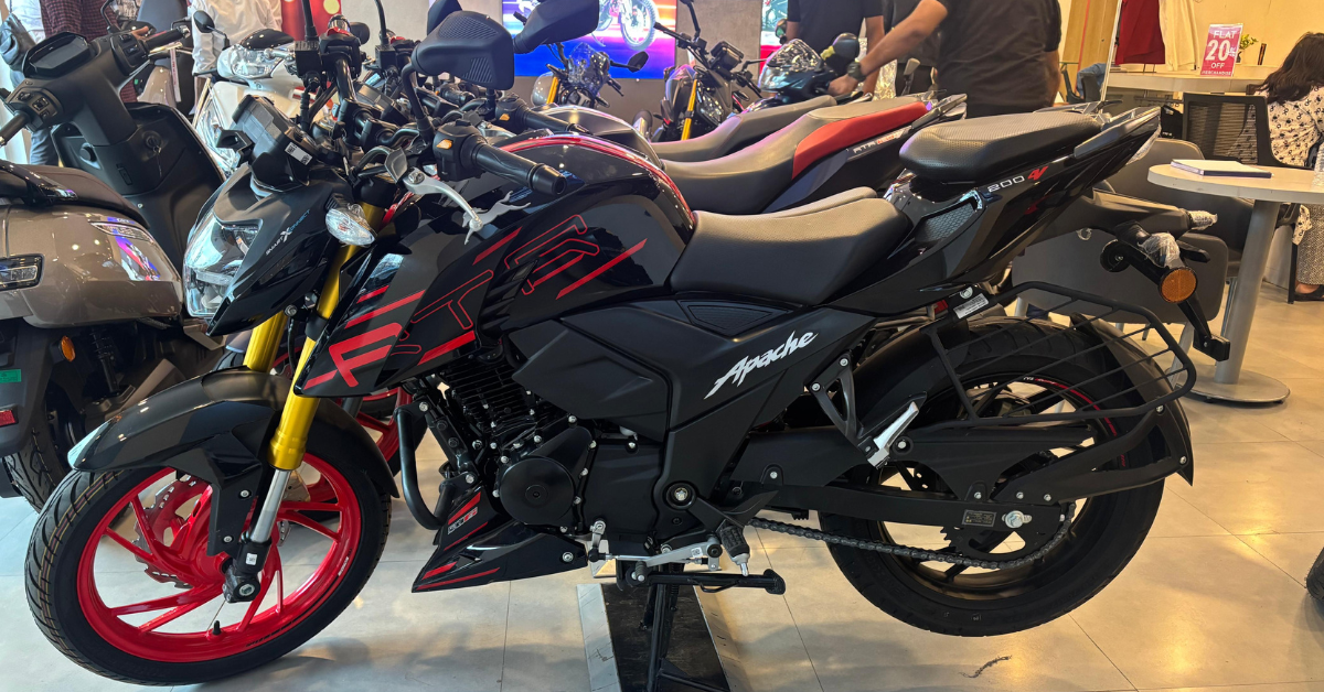Apache RTR 200